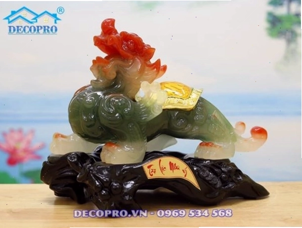 Tỳ Hưu phong thủy màu xanh ngọc bích