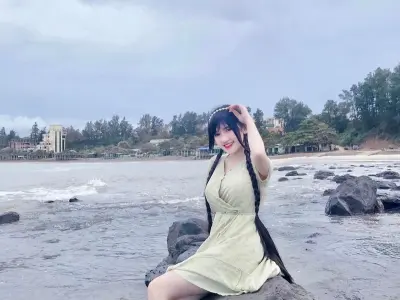 Ảnh gái xinh nhảy sexy cuốn hút với vẻ đẹp quyến rũ tuyệt vời