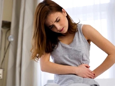 Đau bụng bên trái là dấu hiệu của bệnh gì và khi nào cần đi khám?